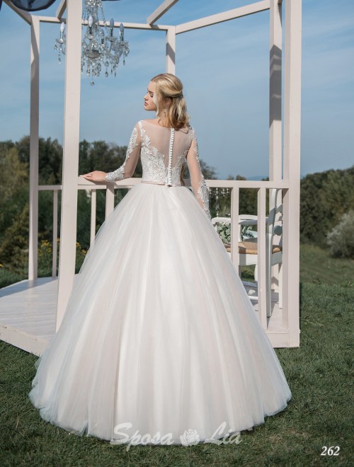 https://www.sposa-lia.com/images/stories/virtuemart/product/262       (3).jpg